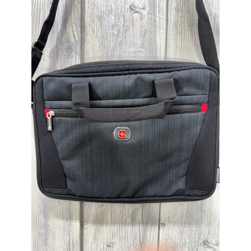 Wenger‎ SwissGear Black Laptop Messenger Bag Shoulder Briefcase Tech Case 14x11
